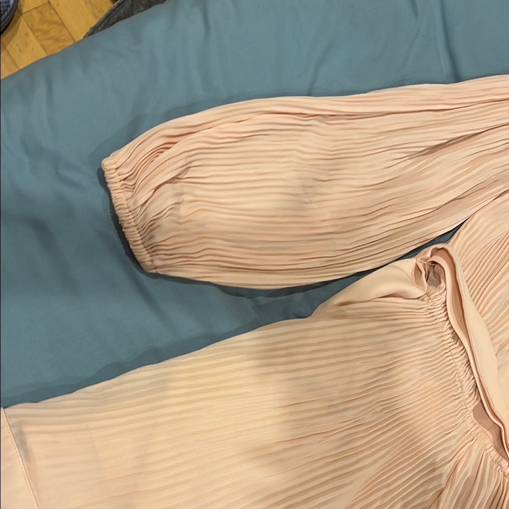 Milly Blush Pleated V-Neck Dress - Picture 3 of 5